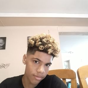 Meet your Posher, Jeremiah